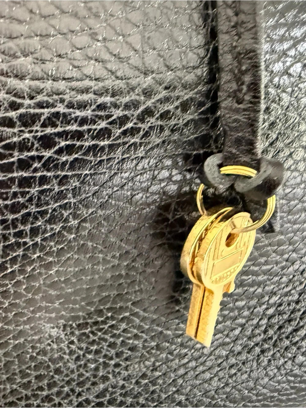 Reina Italian leather vintage Kelly style Tote Bag with Gold Hardware - Picture 10 of 14